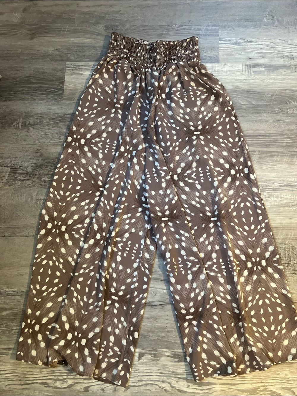 BUCKETLIST Brown & Cream Smocked-Waist Wide Leg Pants